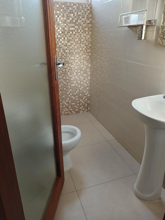 Serviced 2 Bed Apartment with En Suite at Beach Road - 3