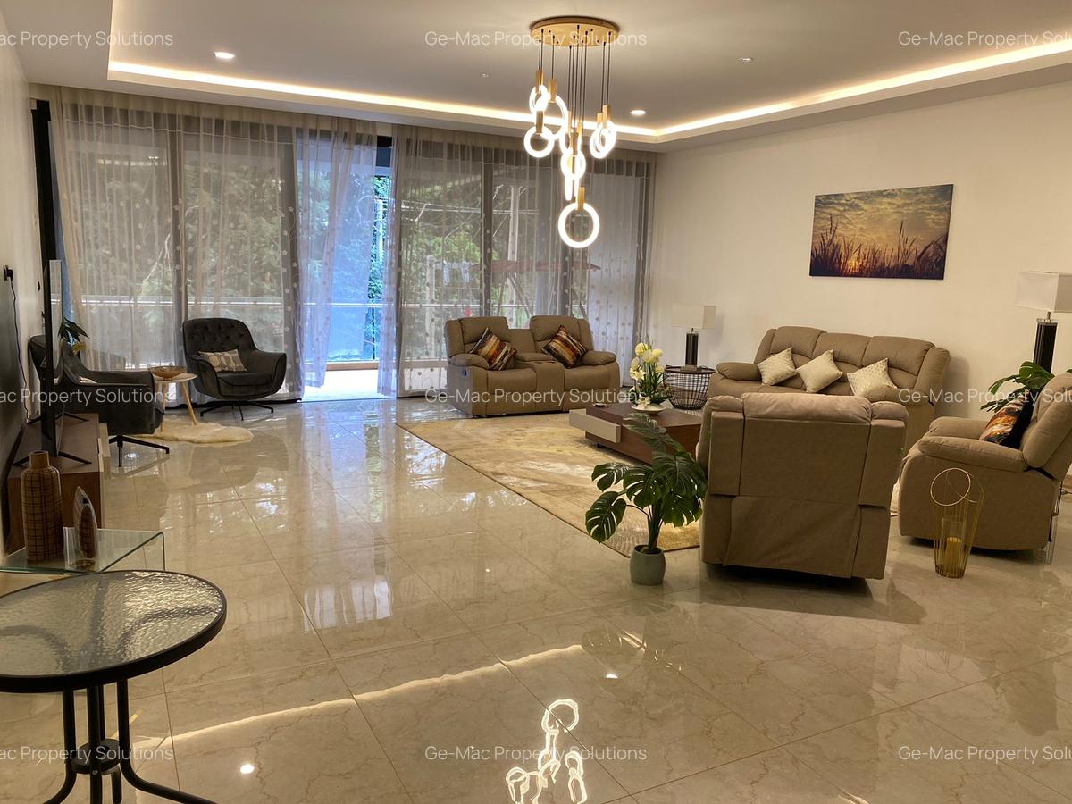 4 Bed Apartment with En Suite in Spring Valley - 18