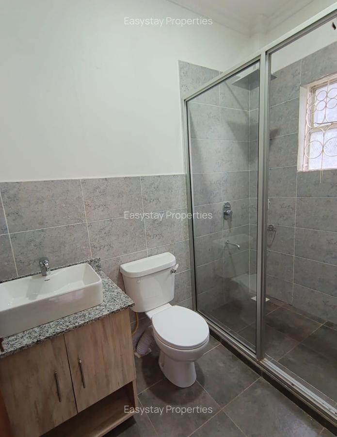 4 Bed House with En Suite in Kitisuru - 10