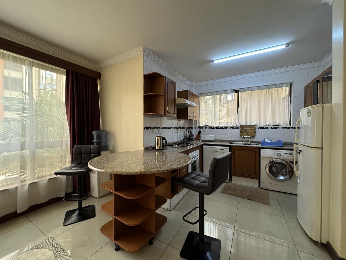 Furnished 1 Bed Apartment with En Suite in Kilimani - 4