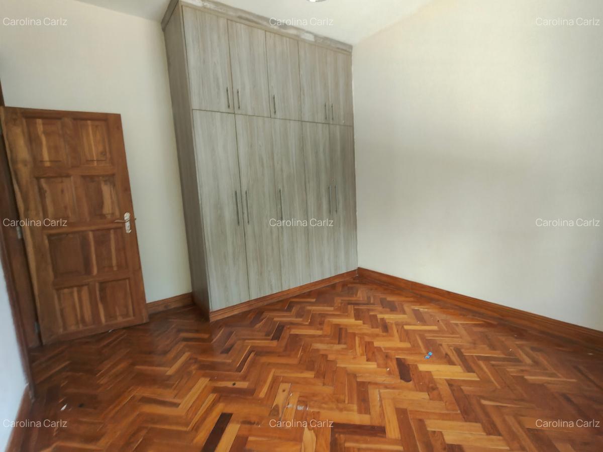 5 Bed Townhouse with En Suite at Spring Valley - 18