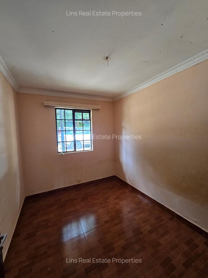 4 Bed House with En Suite in Loresho - 15