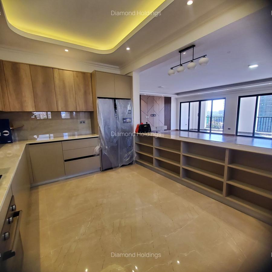 2 Bed Apartment with En Suite in Brookside - 8