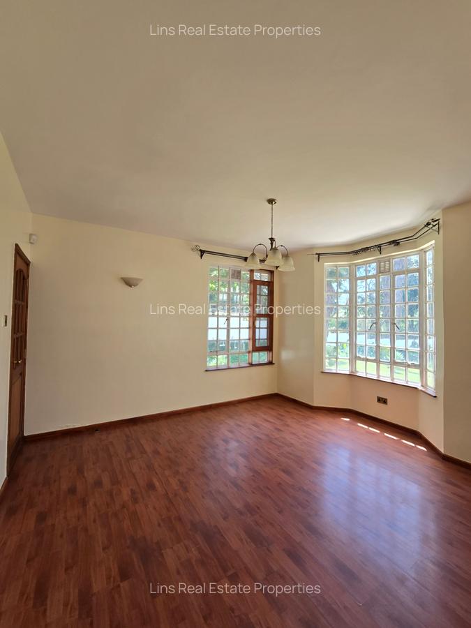 5 Bed House with En Suite in Runda - 5