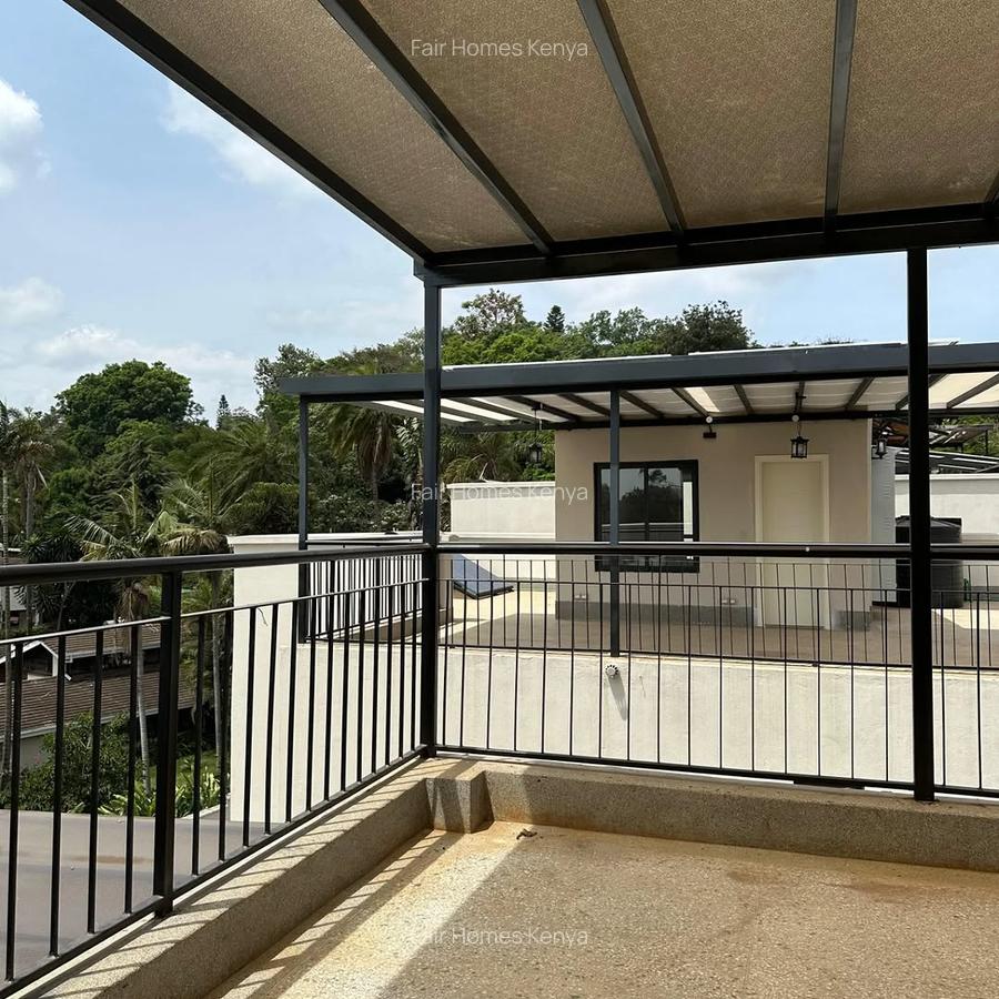 5 Bed Townhouse with En Suite at Manyani East - 20