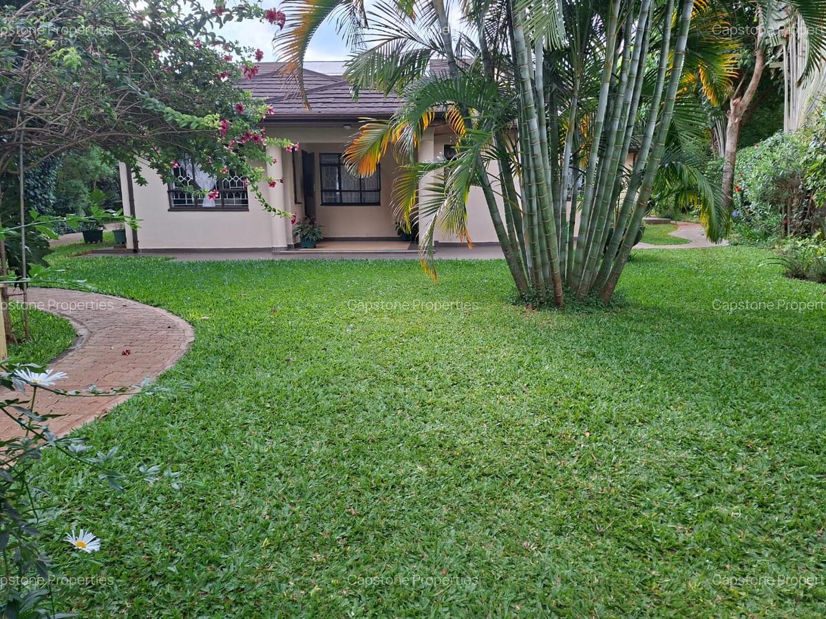 2 Bed House with Garden at Runda - 1