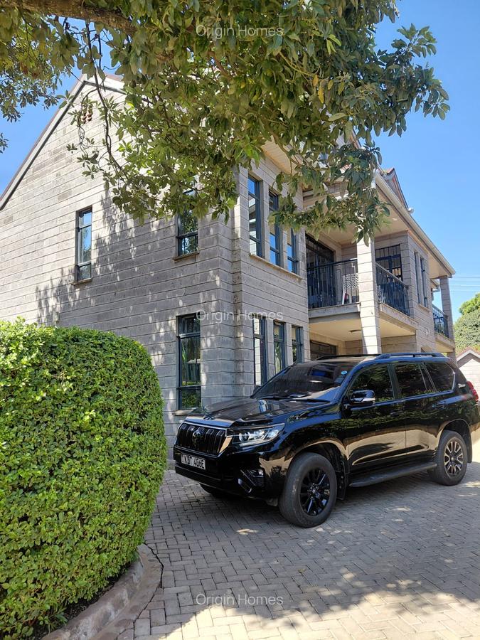 1 Bed House with En Suite in Lavington - 7