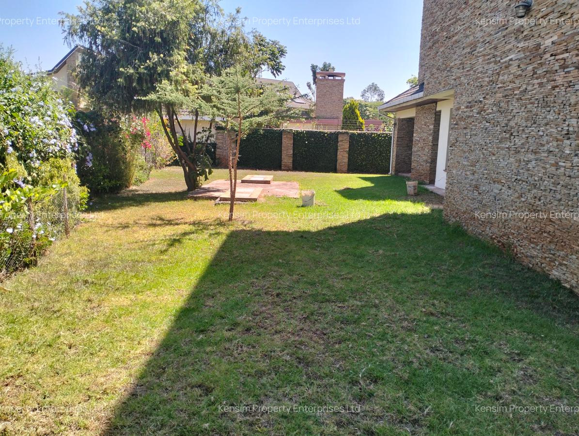 5 Bed Townhouse with En Suite in Karen - 3