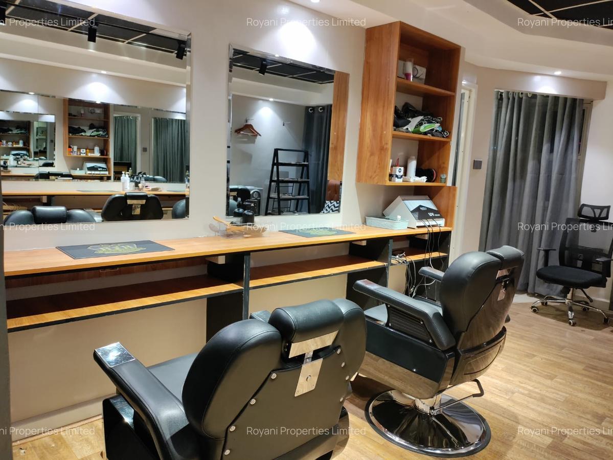 Commercial Property with Fibre Internet in Ruaka - 1