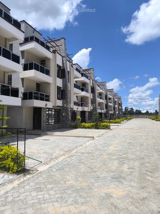 4 Bed Townhouse with En Suite at Eastern Bypass Kamakis - 1