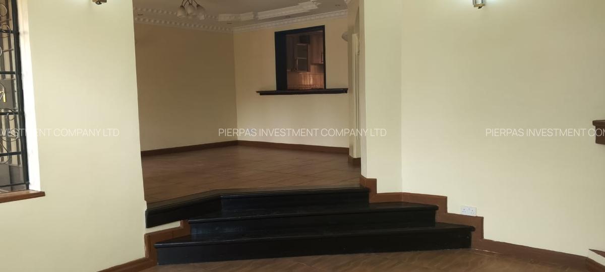 6 Bed Villa with En Suite in Lavington - 9