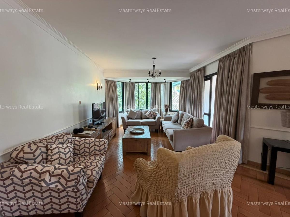 3 Bed Townhouse with En Suite in Kyuna - 3