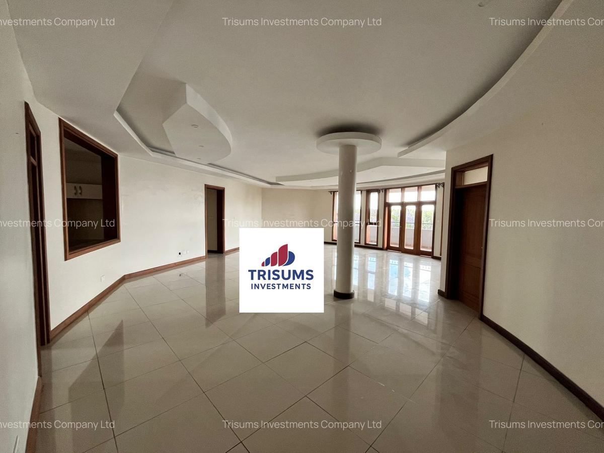 4 Bed Apartment with En Suite in Westlands Area - 9