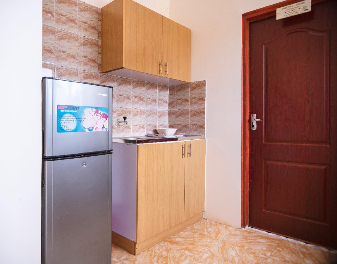 Serviced 2 Bed Apartment with En Suite at Near Maasai Mall - 10