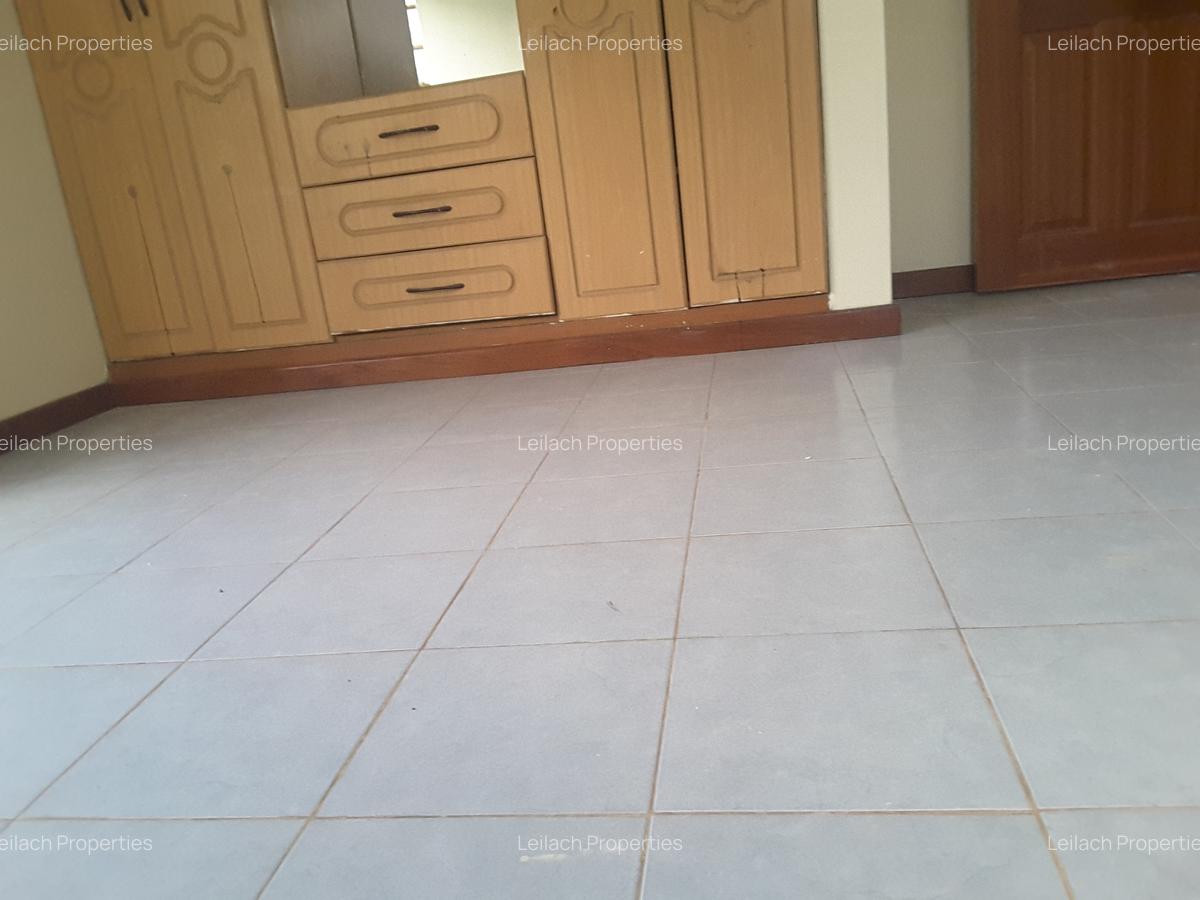 5 Bed House with En Suite in Ongata Rongai - 14