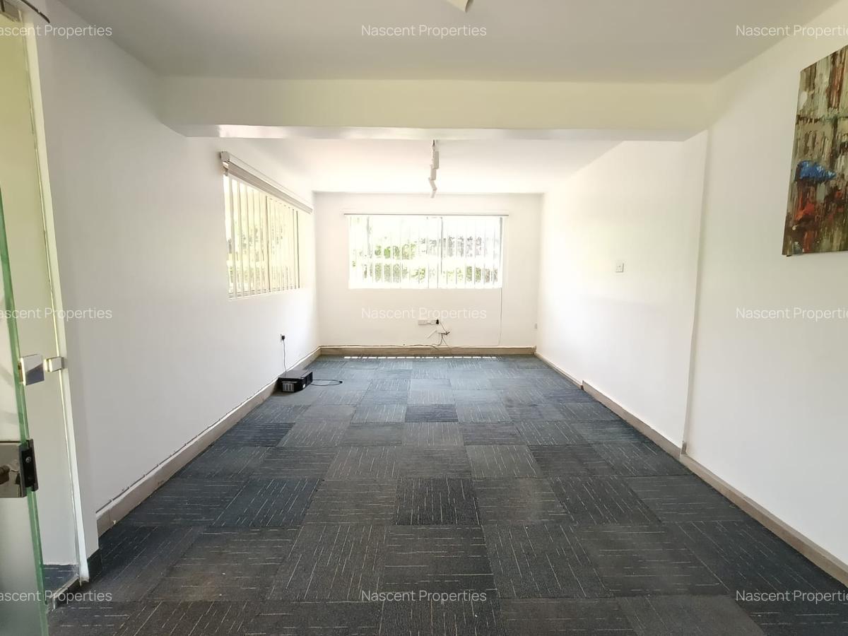 5 Bed House with En Suite in Nyari - 7