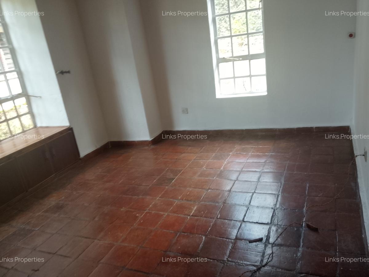 3 Bed House with En Suite at Karen - 15