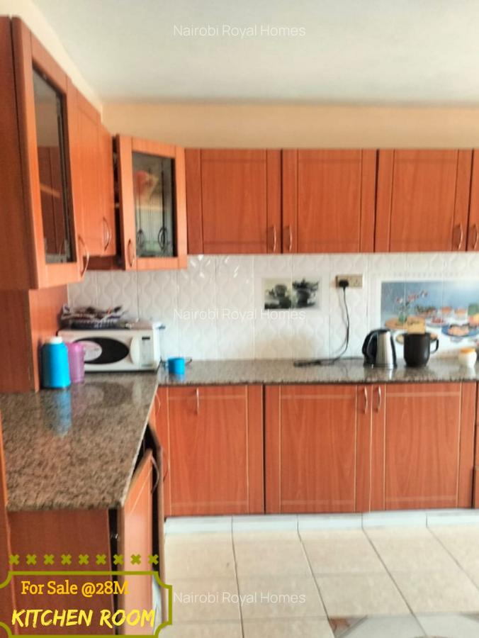 4 Bed Townhouse with En Suite at Bamboo - 8