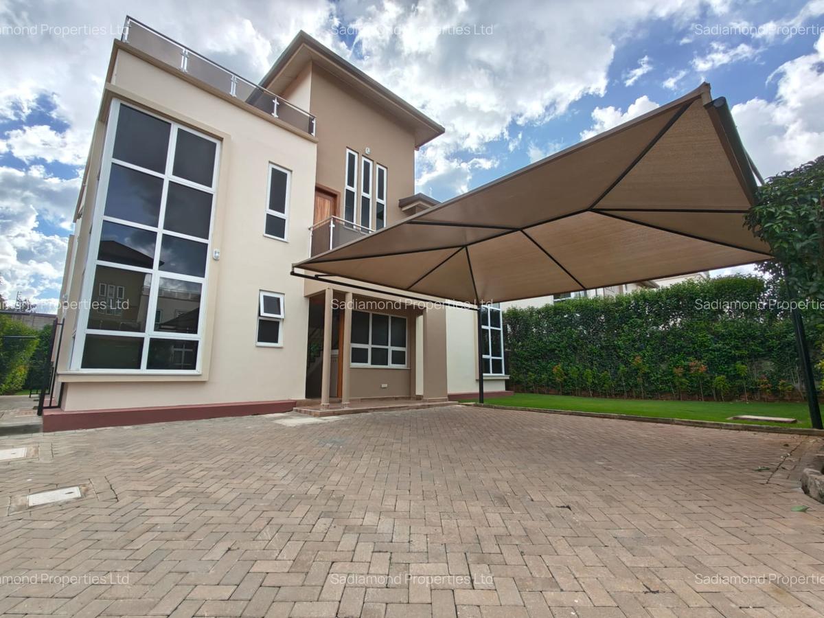 4 Bed Townhouse with En Suite in Runda - 12