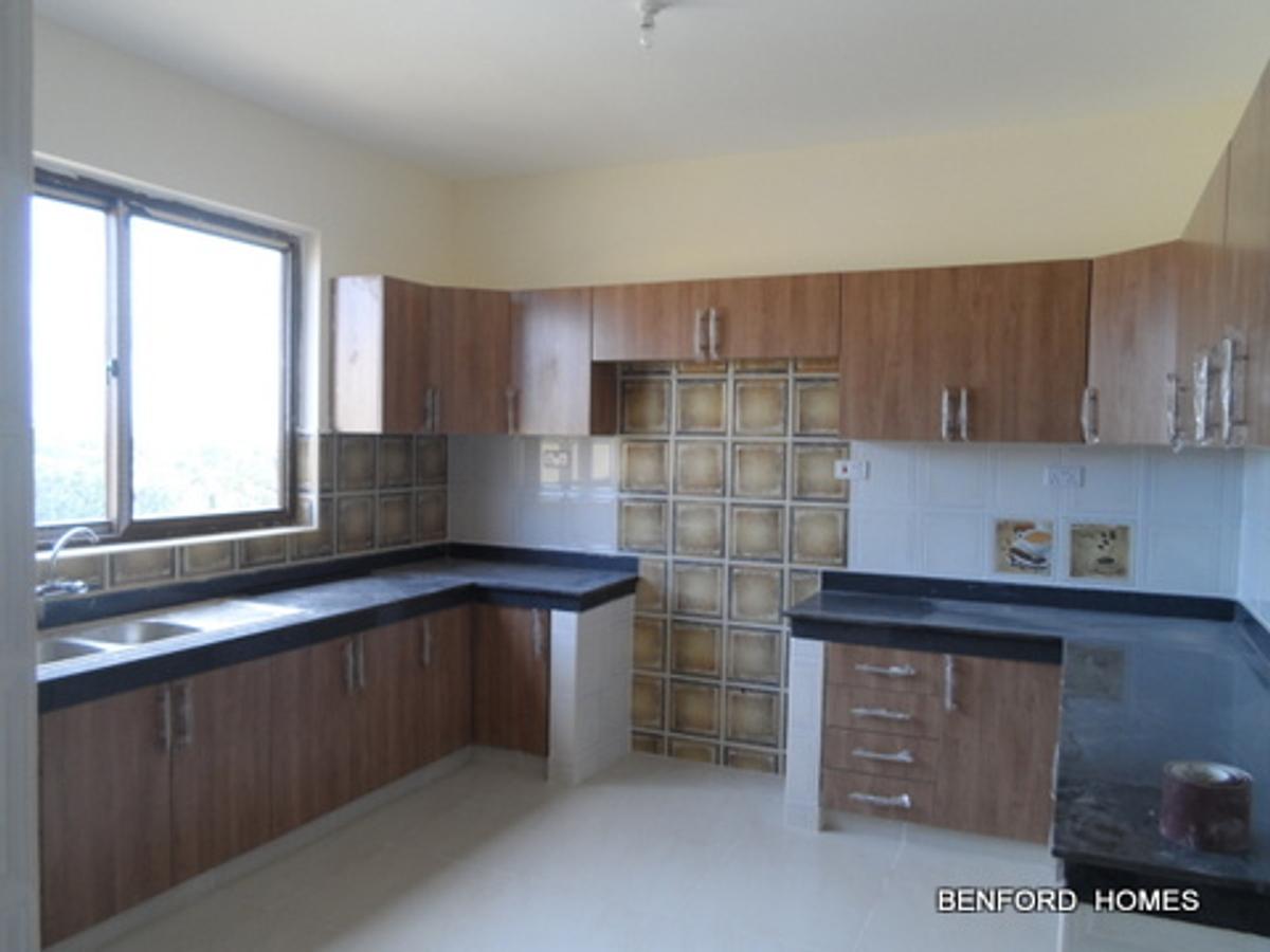 3 Bed Apartment with En Suite in Nyali Area - 4