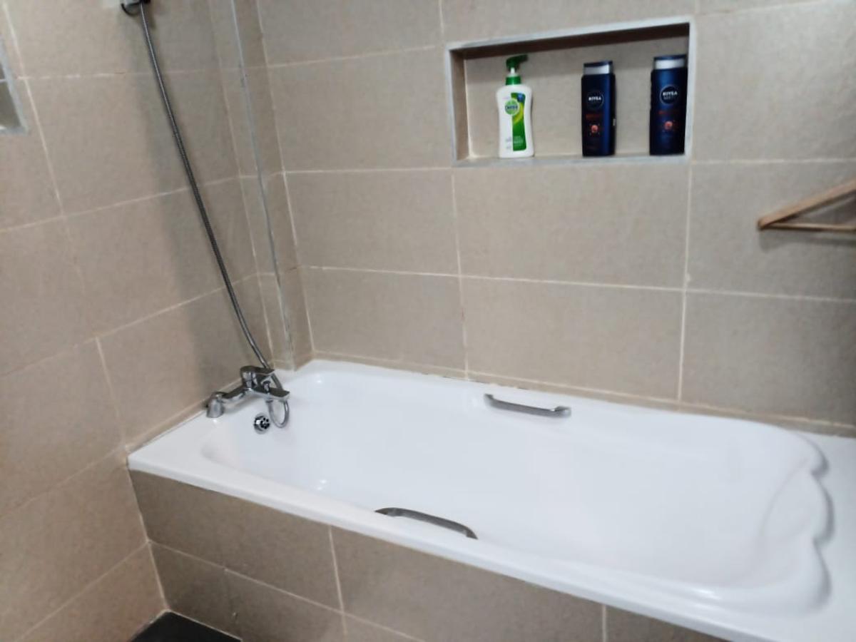 Serviced 2 Bed Apartment with En Suite at Off Danis Prit Rd. - 7