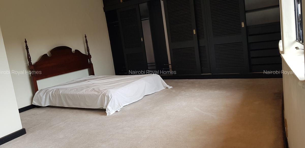 6 Bed House with En Suite at Muthaiga Road - 11