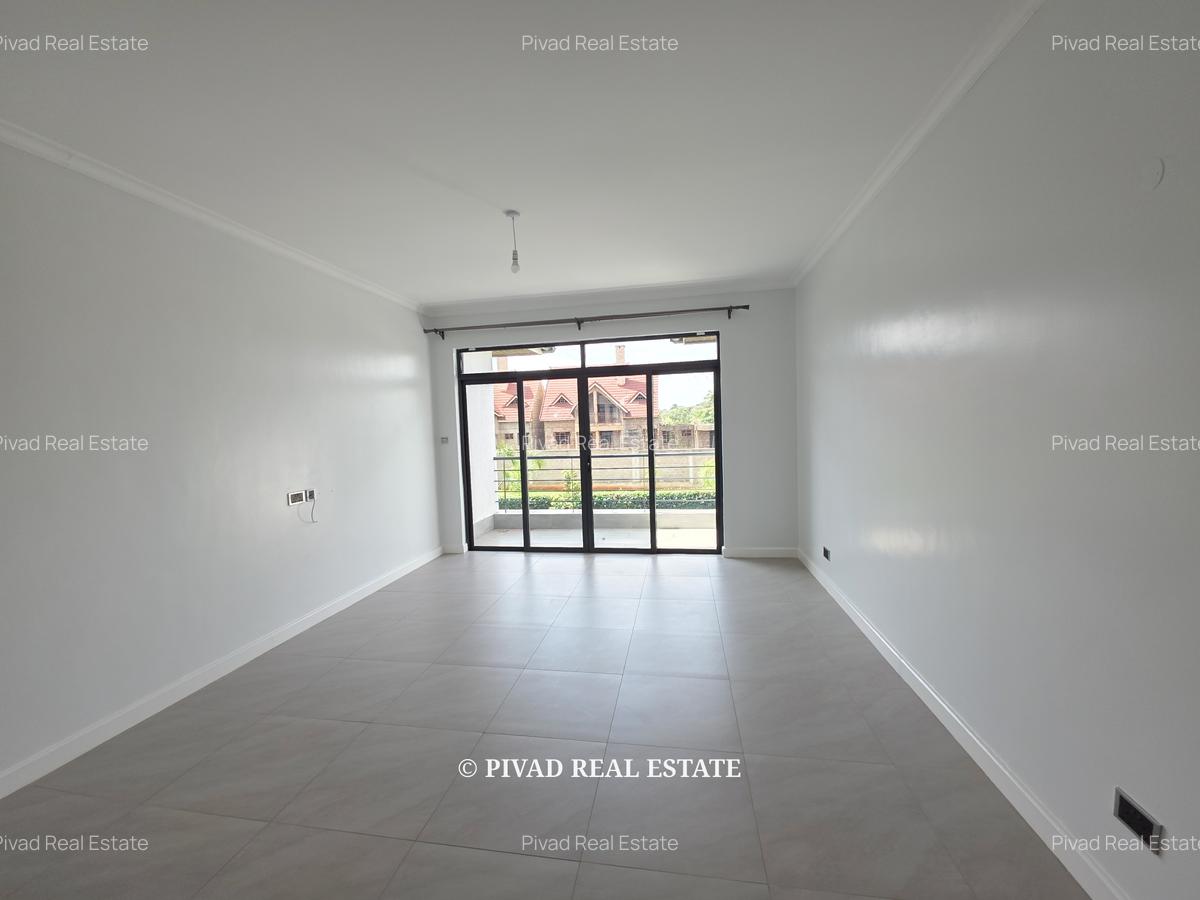 5 Bed House with Swimming Pool in Runda - 4