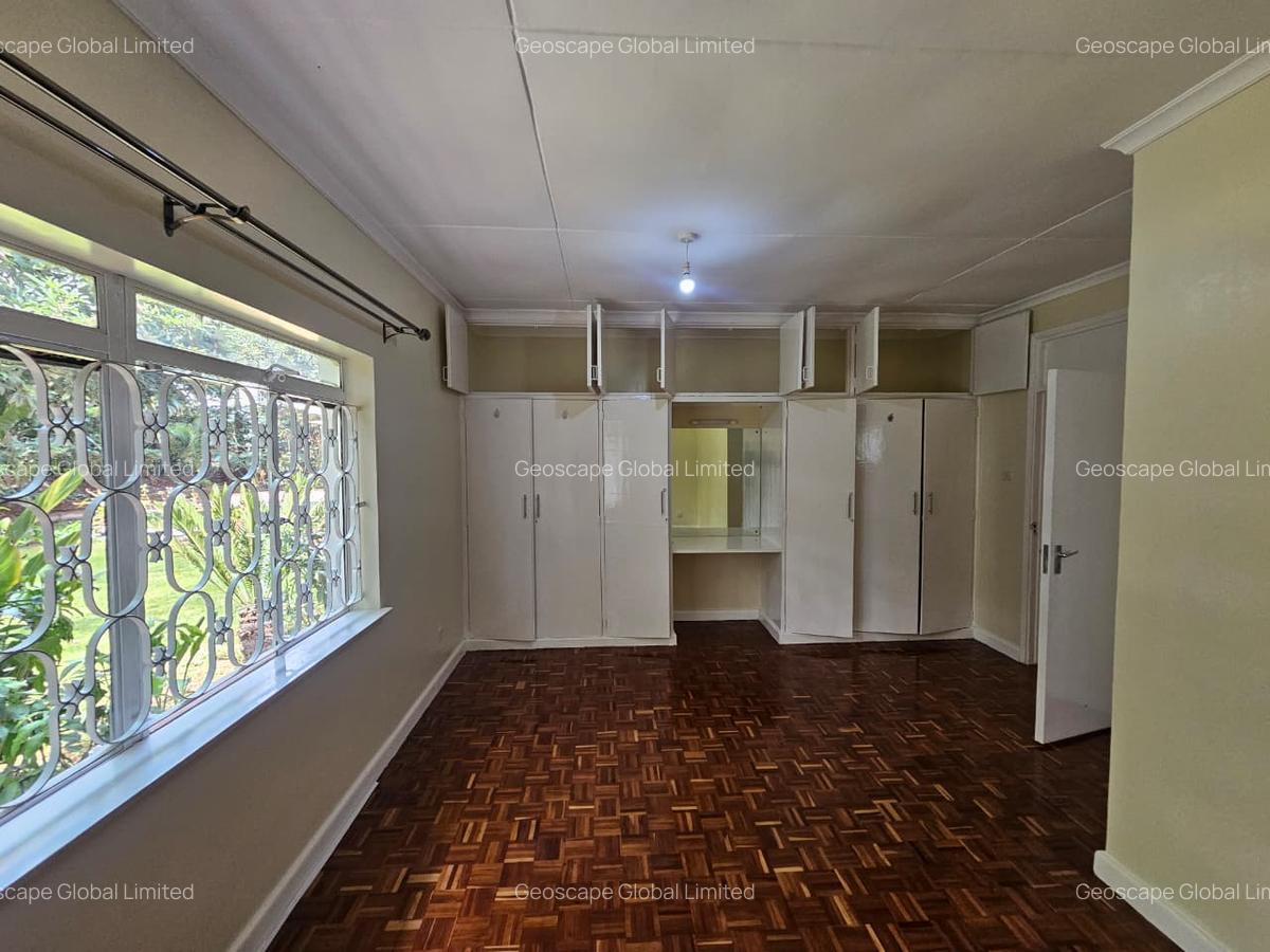 4 Bed House with En Suite in Gigiri - 9