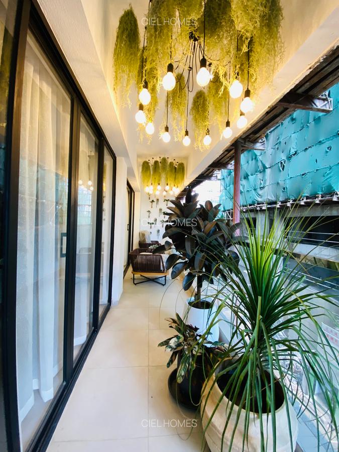 4 Bed Apartment with En Suite at Othaya Road - 4