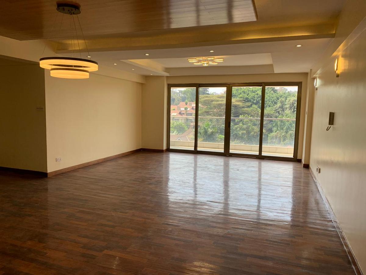 4 Bed Apartment with En Suite in Kileleshwa - 4