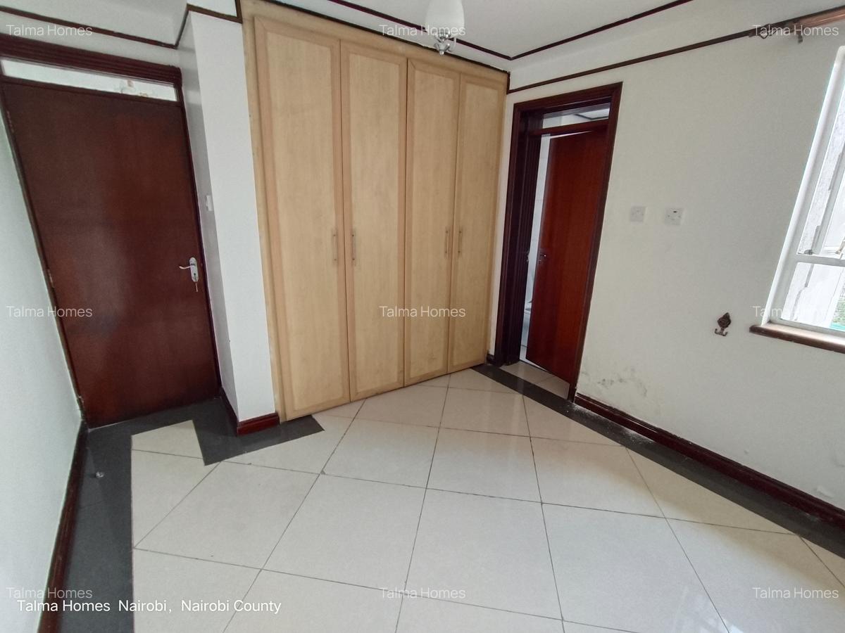 2 Bed Apartment with En Suite at School Lane Area - 4