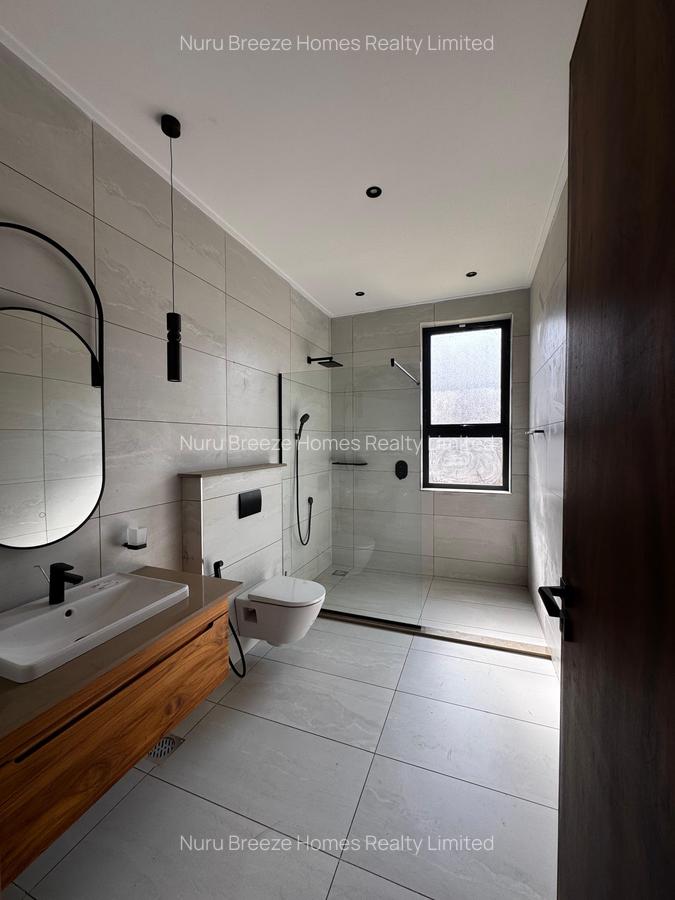 4 Bed Townhouse with En Suite in Loresho - 6