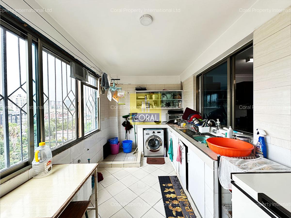 5 Bed Apartment in Parklands - 9