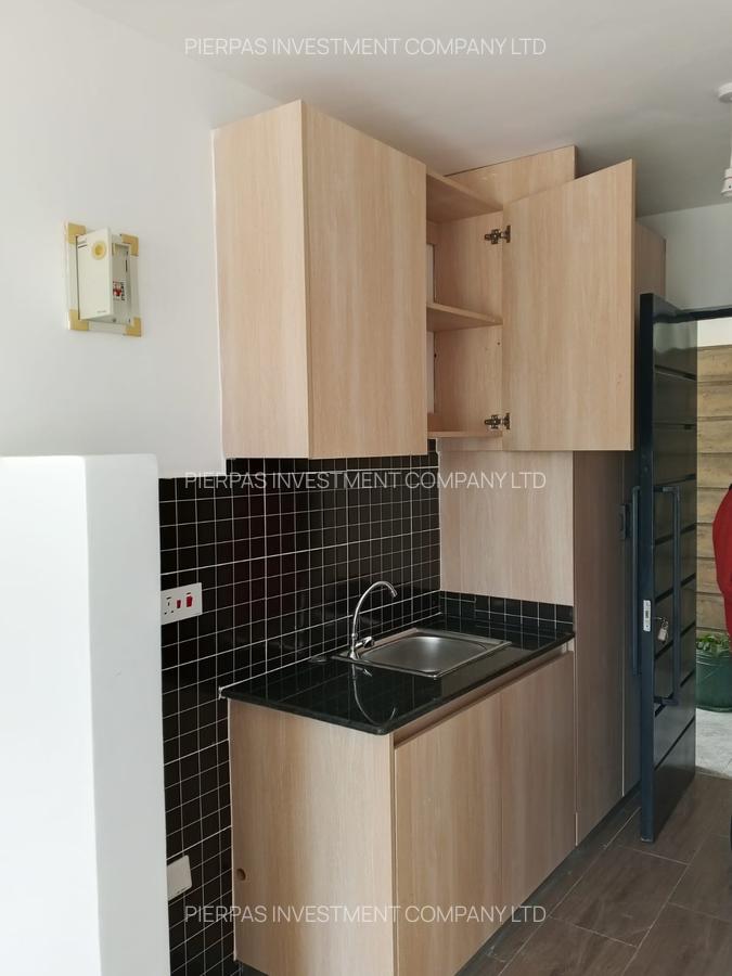 Serviced 1 Bed Apartment with Staff Quarters in Kitisuru - 12