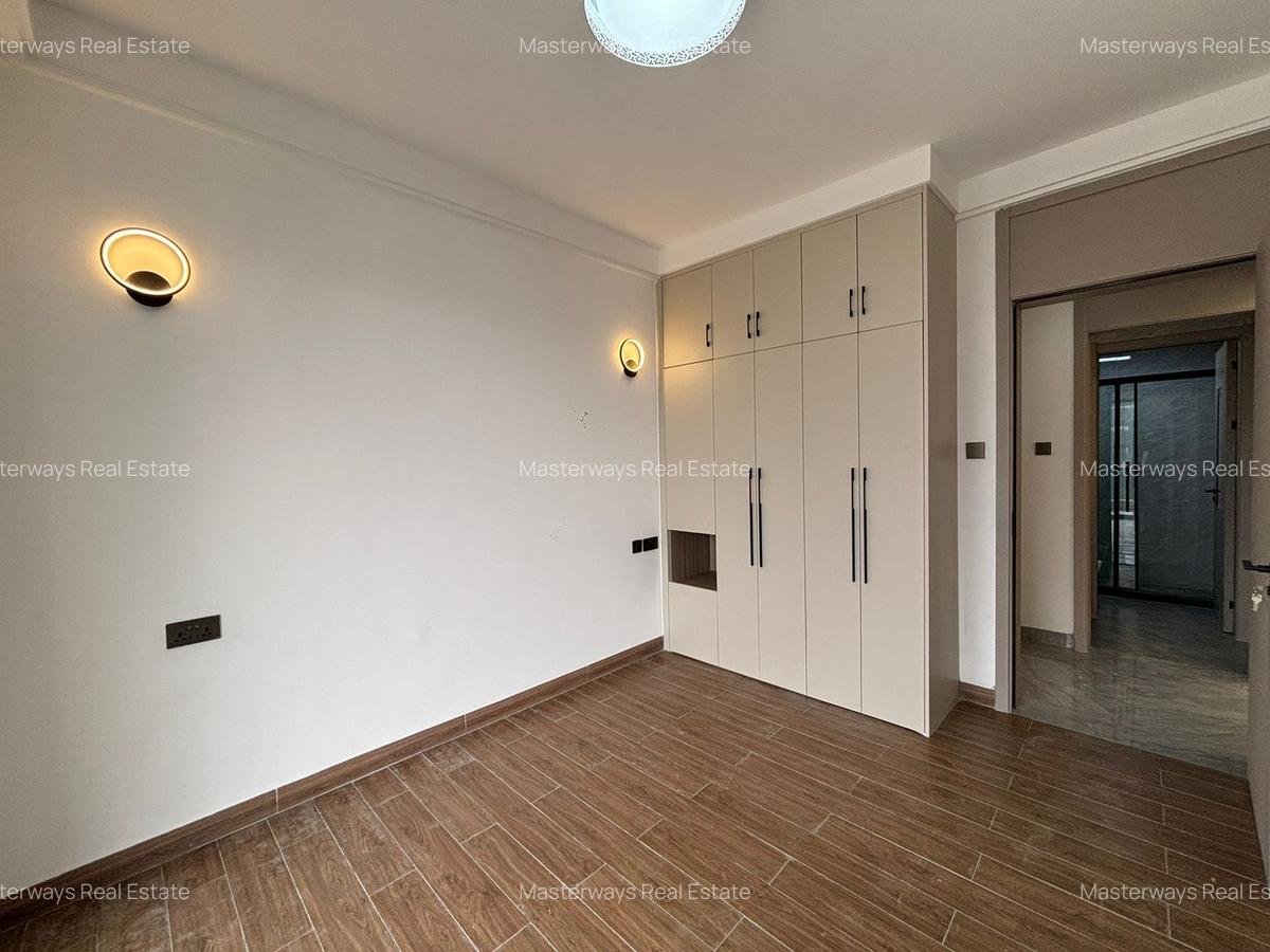 2 Bed Apartment with En Suite at Menelik Road - 6