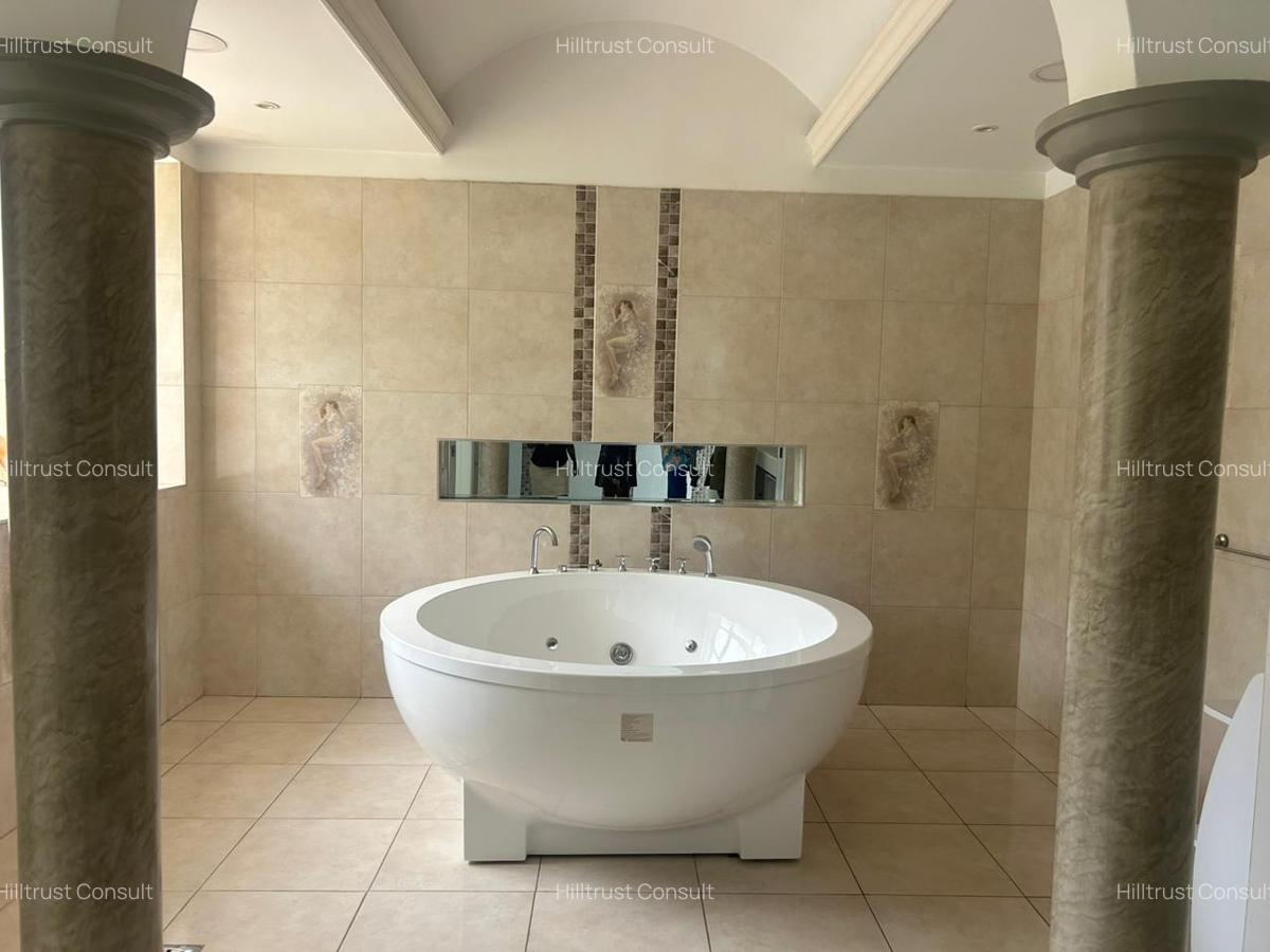 5 Bed House with En Suite in Muthaiga - 14