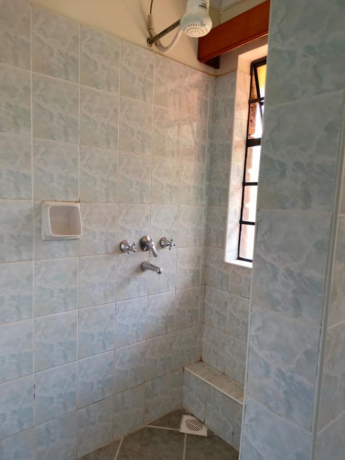 4 Bed House with En Suite at Runda - 19