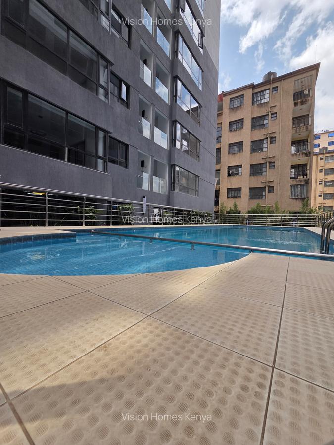 2 Bed Apartment with En Suite in Lavington - 6
