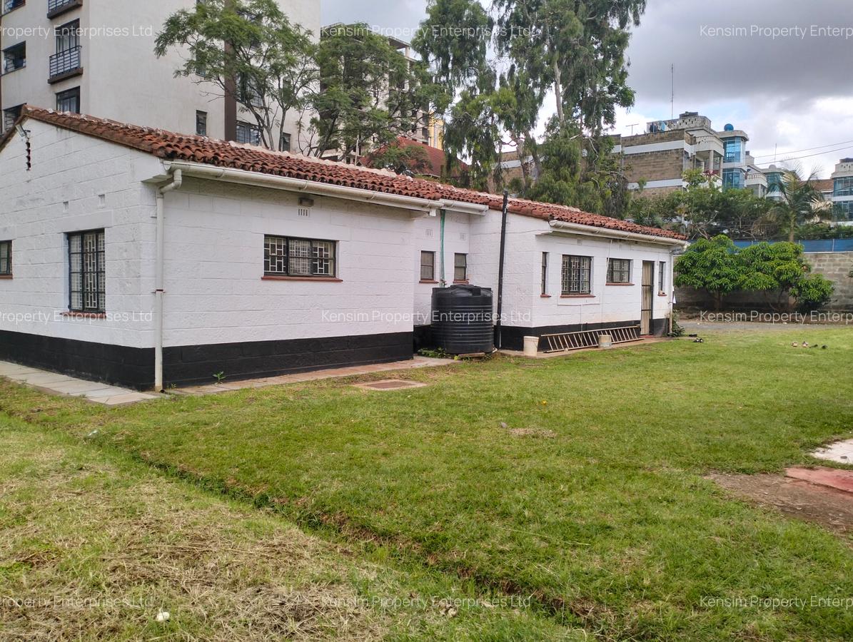 0.75 ac Commercial Property with Fibre Internet in Kilimani - 20