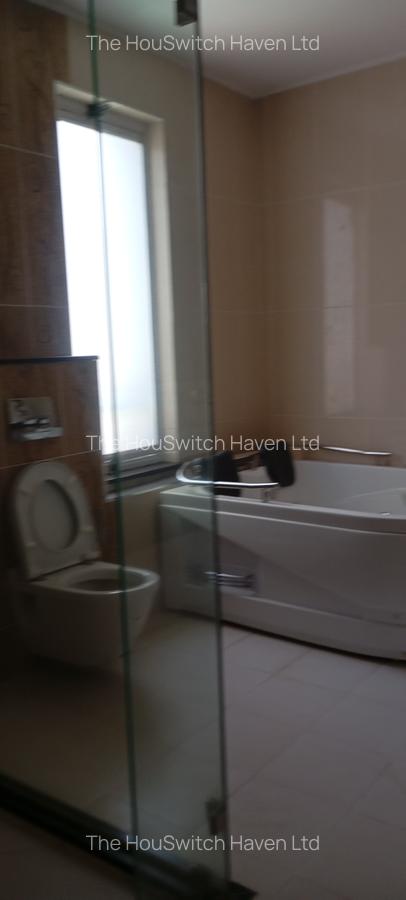 3 Bed Apartment with En Suite at Off Riverside Drive - 15