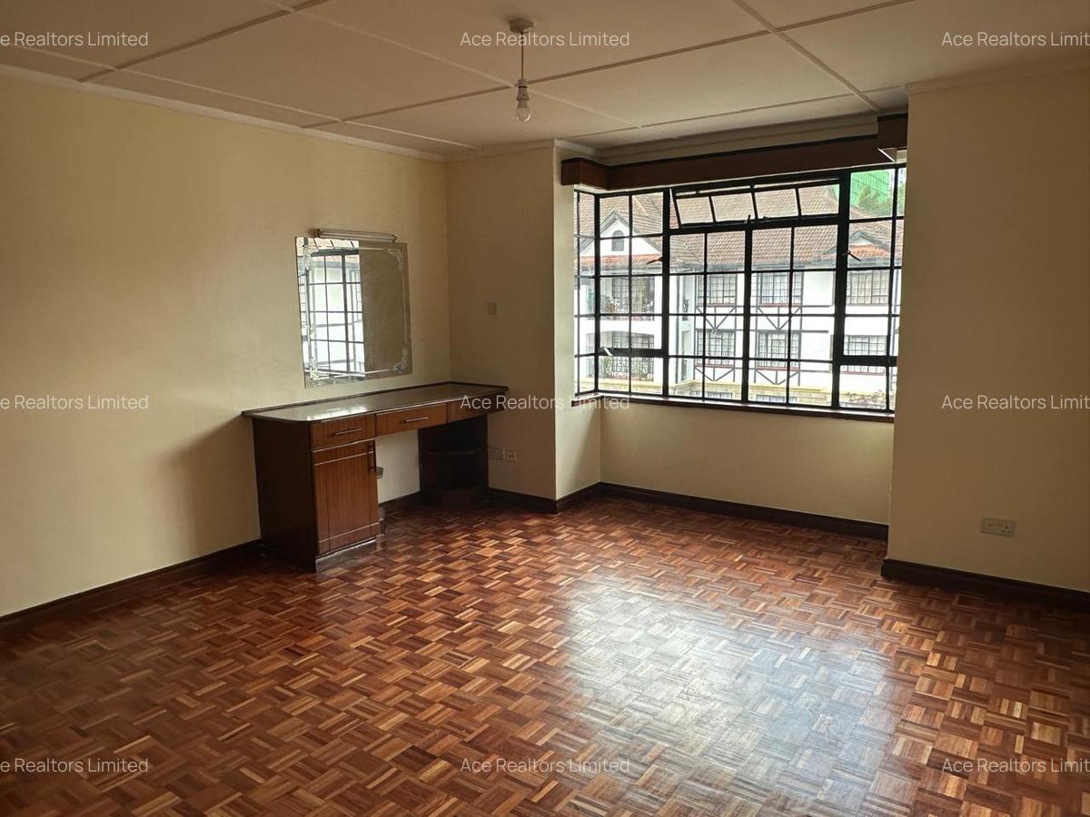 3 Bed Apartment with En Suite at Argwings Kodhek Road - 8