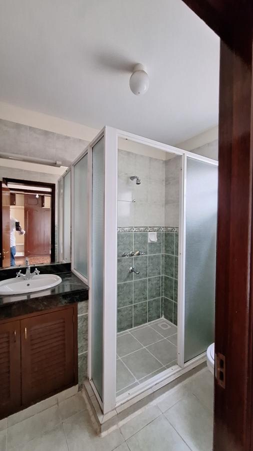 5 Bed Townhouse with En Suite at Shanzu Road - 13