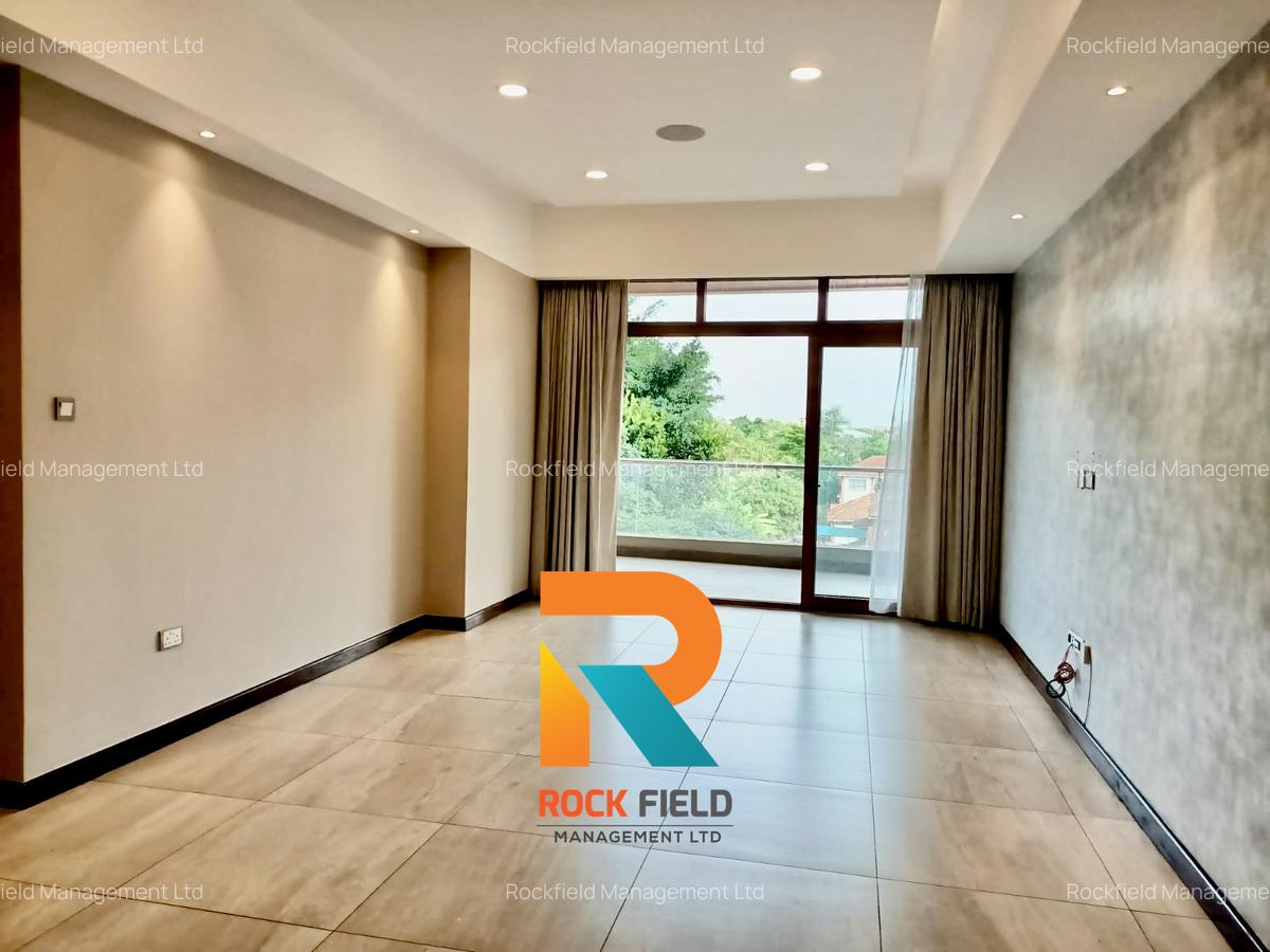 3 Bed Apartment with En Suite in General Mathenge - 8