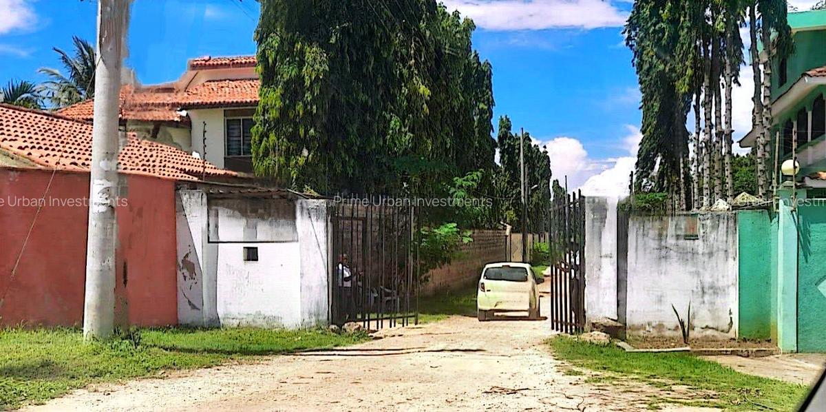 1,012 m² Residential Land at Sunset Paradise - 6