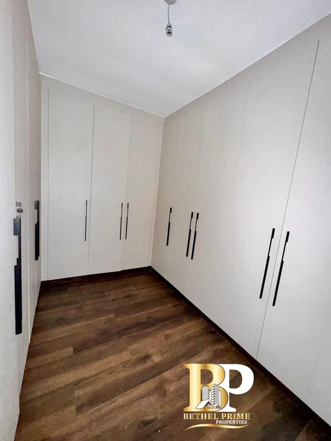 Serviced 5 Bed Apartment with En Suite in General Mathenge - 10