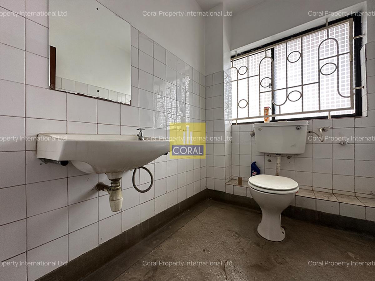 Warehouse in Mombasa Road - 11