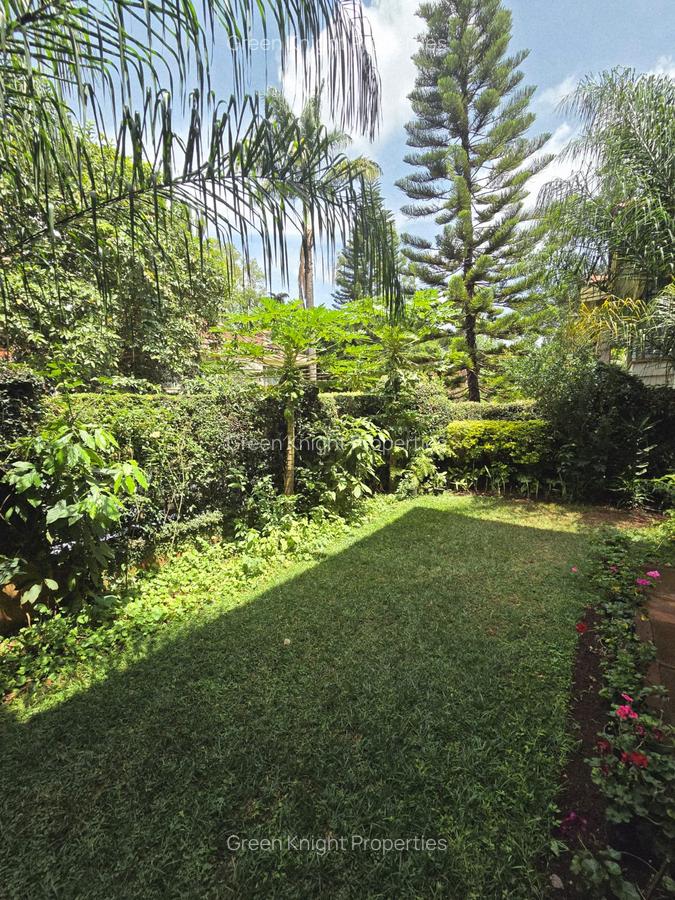 4 Bed Townhouse with En Suite in Spring Valley - 13