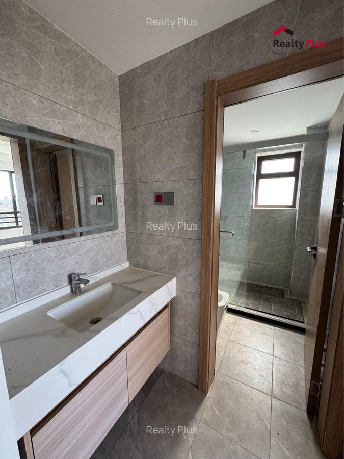 3 Bed Apartment with En Suite at Riverside Drive - 6