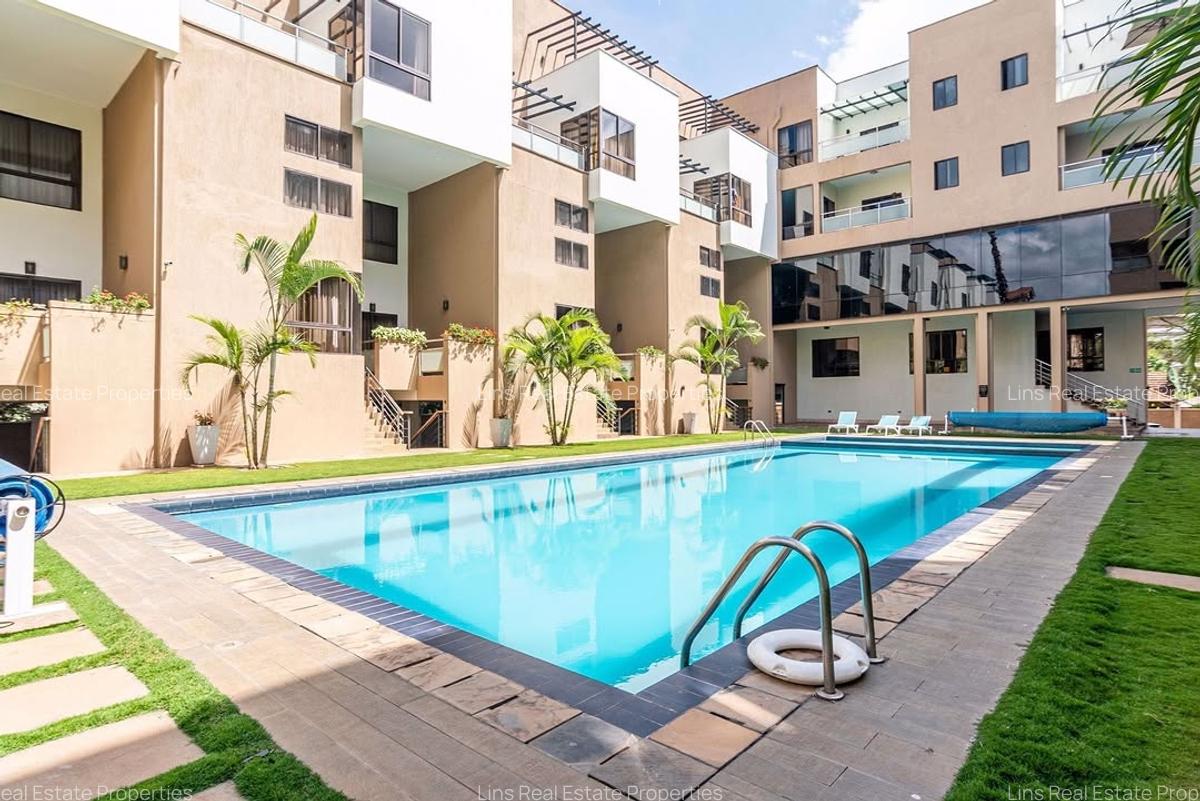 Serviced 1 Bed Apartment with En Suite in Lavington - 1