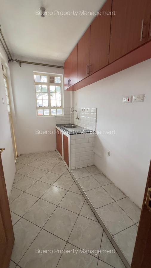 1 Bed Apartment with Borehole in Kilimani - 3